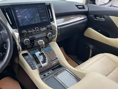 Toyota Alphard 2023, 93000 км, за 75857.61 USD - фото 25