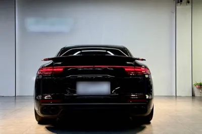 Porsche Panamera 2019, 69500 км, за 75769 USD