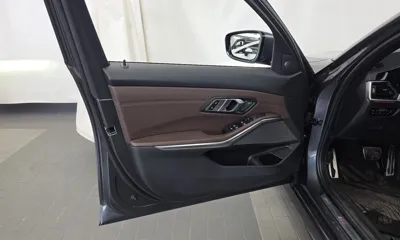 BMW 3-Series 2019, 103307 км, за 19500.28 USD - фото 24