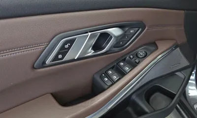 BMW 3-Series 2019, 103307 км, за 19500.28 USD - фото 35