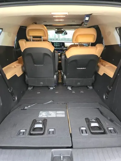 Kia Canival 2023, 26000 км, за 16990.24 USD - фото 7