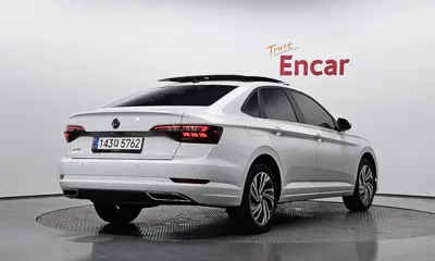 Volkswagen Jetta 2020, 80390 км, за 13062.89 USD