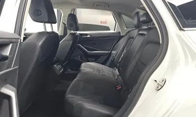 Volkswagen Jetta 2020, 80390 км, за 13062.89 USD - фото 12