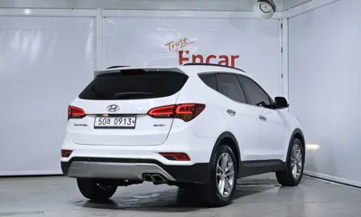 Hyundai Santafe 2016, 157979 км, за 7750.92 USD