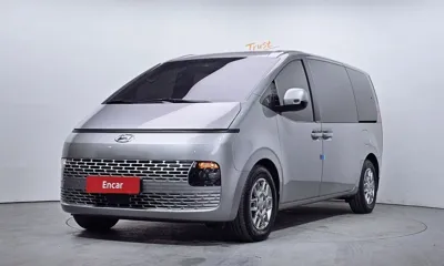 Hyundai Staria · 2022 год