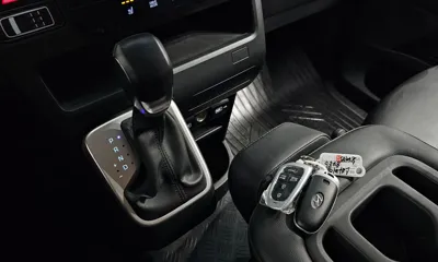 Hyundai Staria 2022, 97904 км, за 15225.15 USD - фото 9