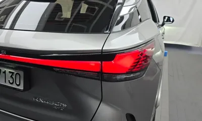 Lexus RX 2024, 51435 км, за 55074.18 USD - фото 23