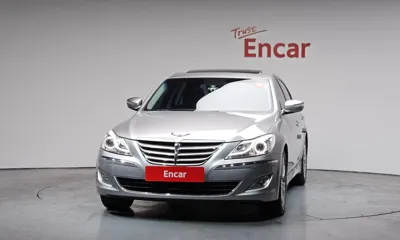 Hyundai Genesis 2012, 111822 км, за 3807.27 USD