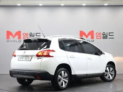 Peugeot 2008 2015, 90919 км, за 3246.16 USD