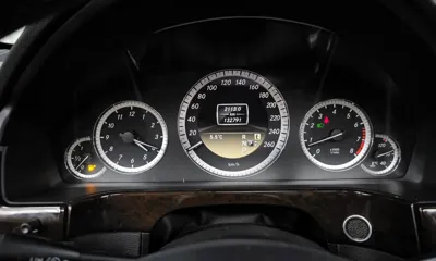 Mercedes-Benz E-Class 2012, 132791 км, за 4538.28 USD - фото 8