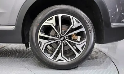 Hyundai Santafe 2019, 82963 км, за 14113.17 USD