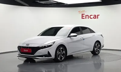 Hyundai Avante · 2022 год