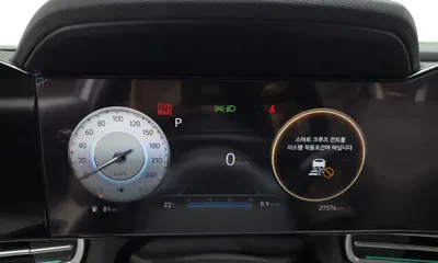Hyundai Avante 2022, 27576 км, за 17264.01 USD - фото 8