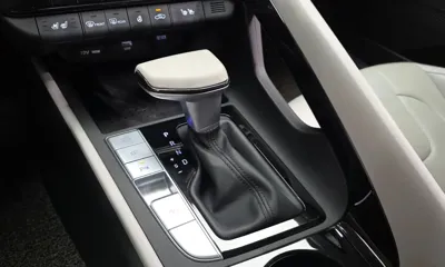 Hyundai Avante 2022, 27576 км, за 17264.01 USD - фото 9