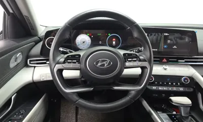 Hyundai Avante 2022, 27576 км, за 17264.01 USD - фото 13