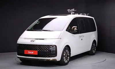 Hyundai Staria · 2024 год