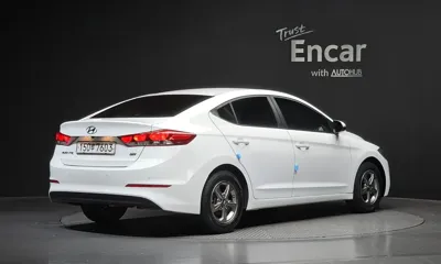 Hyundai Avante 2017, 85632 км, за 5984.91 USD