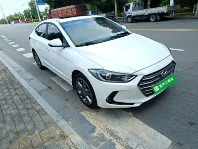Hyundai Elantra 2016, 77200 км, за 4679.13 USD