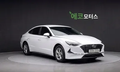Hyundai Sonata 2022, 89283 км, за 10612.84 USD