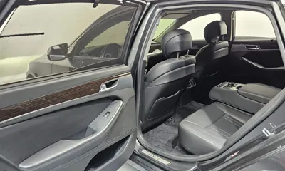 Genesis G80 2018, 90851 км, за 15857.28 USD - фото 12