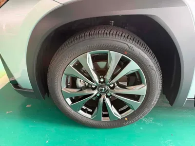 Lexus UX 2026, 1850 км, за 31508.47 USD