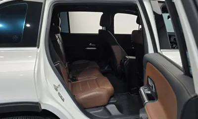Mercedes-Benz GLB-Class 2021, 69982 км, за 21836.36 USD - фото 12