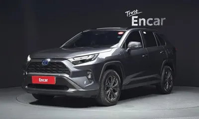 Toyota RAV4 · 2022 год