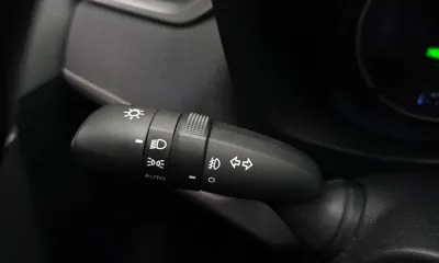 Toyota RAV4 2022, 48760 км, за 25081.45 USD - фото 29