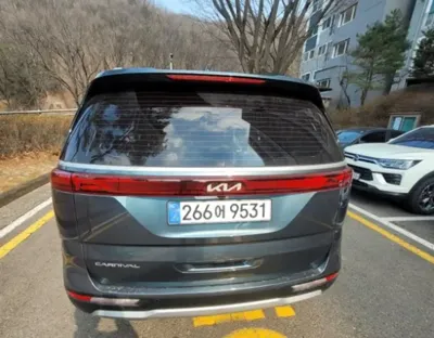 Kia Canival 2022, 126000 км, за 11487.46 USD