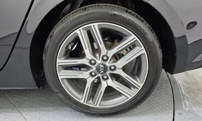 Kia K3 2019, 127257 км, за 6078.62 USD