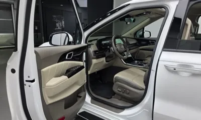 Kia Canival 2022, 59139 км, за 19869.72 USD - фото 11