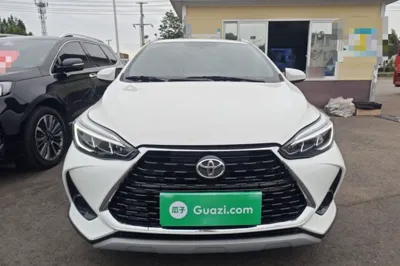 Toyota YARiS L Zhi Xuan 2022, 48099 км, за 10264 USD