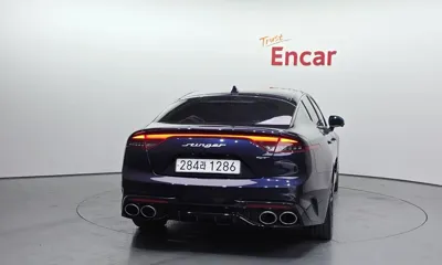 Kia Stinger 2022, 109445 км, за 18500.16 USD