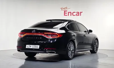 Hyundai Grandeur 2017, 56843 км, за 11898.47 USD