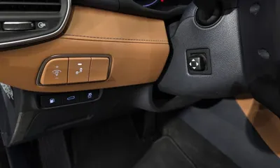Hyundai Grandeur 2017, 56843 км, за 11898.47 USD - фото 20