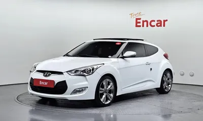 Hyundai Veloster · 2012 год