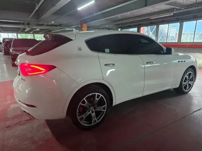 Maserati Levante 2017, 212247 км, за 11052.57 USD