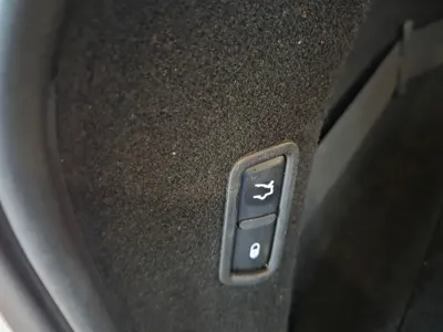 Maserati Levante 2017, 212247 км, за 11052.57 USD - фото 8