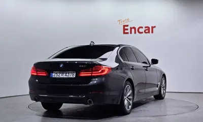 BMW 5-Series 2019, 80531 км, за 15951.16 USD