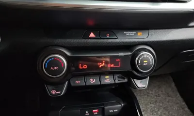 Kia Stonic 2019, 101395 км, за 7680.19 USD - фото 30