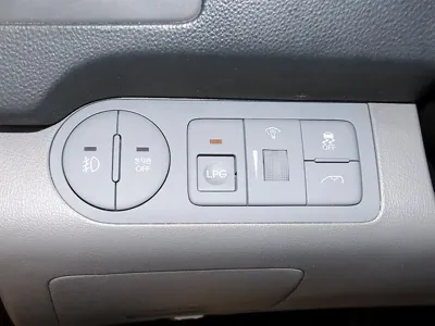 Hyundai Starex 2021, 39579 км, за 11159.25 USD - фото 13