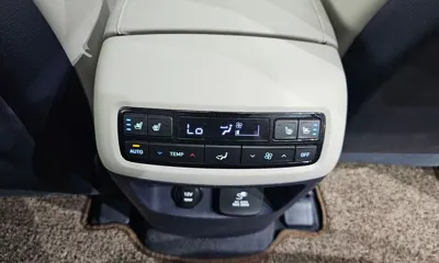 Hyundai Palisade 2023, 84879 км, за 23500.07 USD - фото 32