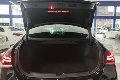 Mercedes-Benz A-Class · 2019 год