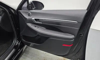 Hyundai Sonata 2024, 41072 км, за 23452.78 USD - фото 24