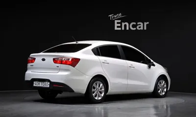 Kia Pride 2012, 80628 км, за 2527.69 USD