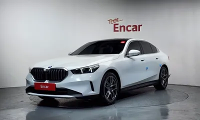 BMW 5-Series · 2024 год