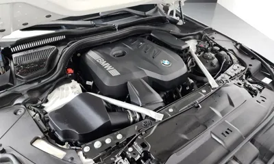 BMW 5-Series 2024, 34977 км, за 33477.75 USD - фото 6