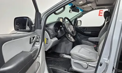 Hyundai Starex 2016, 131837 км, за 7284.76 USD - фото 11