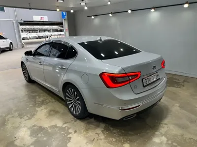Kia K7 2013, 159760 км, за 3255.84 USD