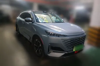 Changan UNI-K iDD 2023, 46800 км, за 15362 USD